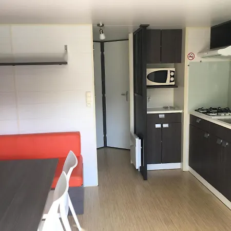 Camping Le Fou Du Roi 4*